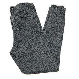 Abercrombie & Fitch, Leopard Print, 98% Cotton Skinny Jeans,  Size 10/30